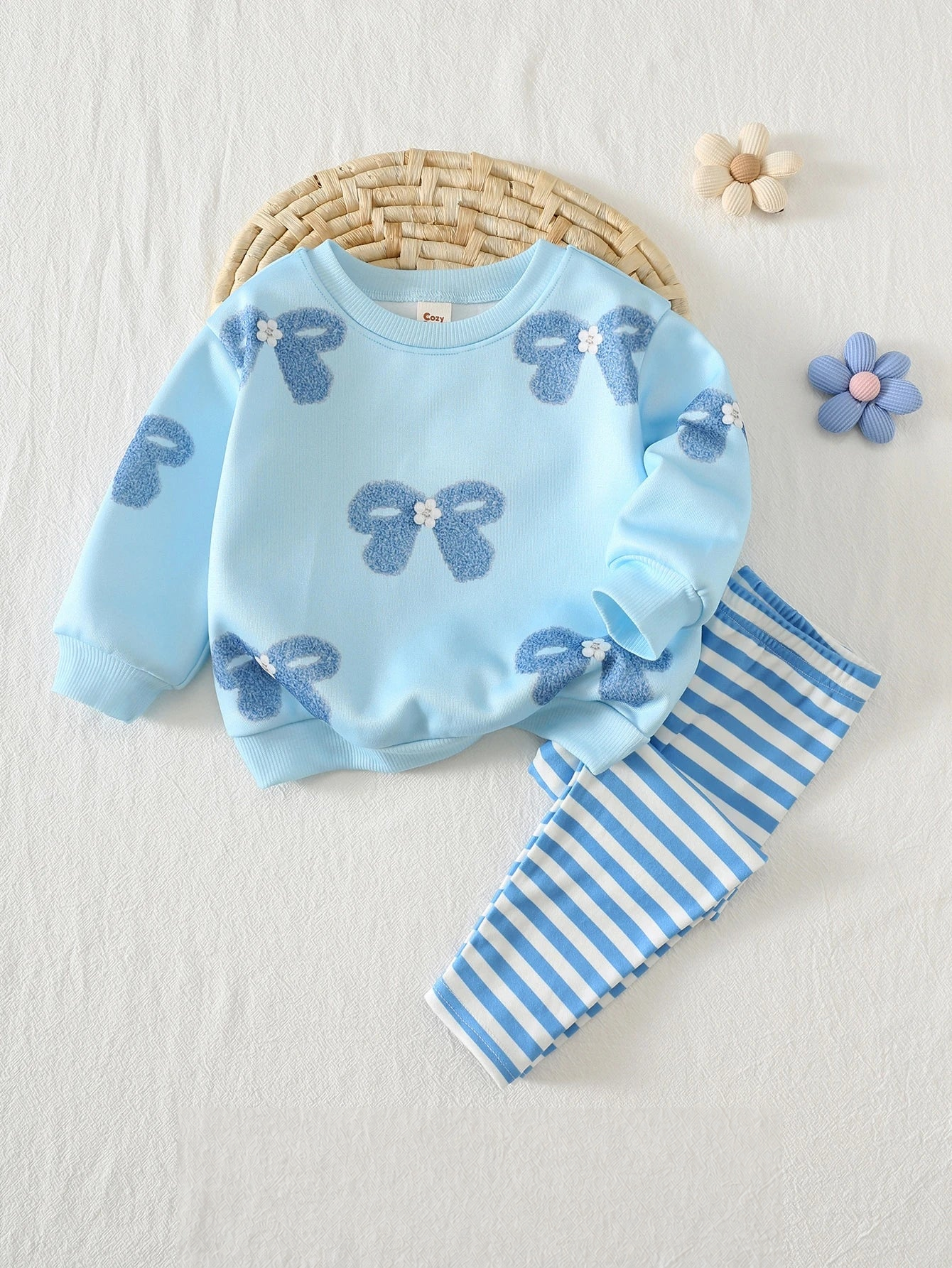 Conjunto Bebê Menina Moletom Laço Azul e Legging Listrada