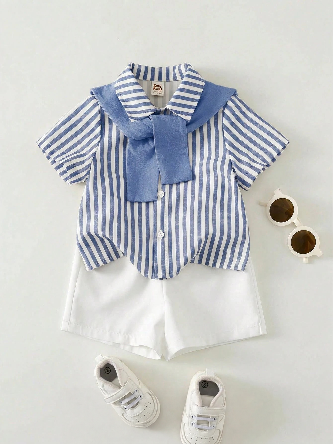 Conjunto Bebê Menino Camisa Listrada Gola Xale e Shorts