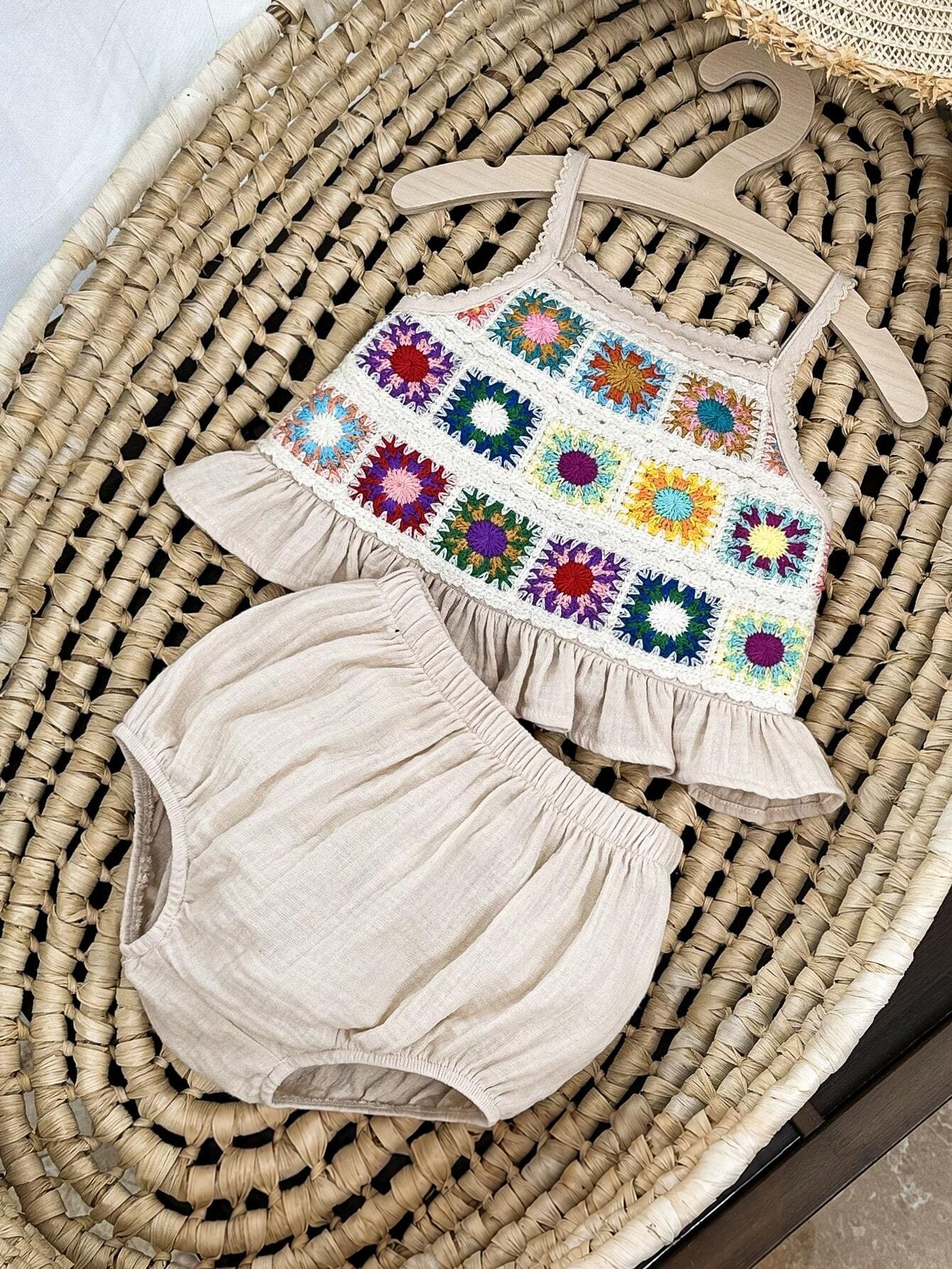 Conjunto Bebê Menina Camisole Crochê Floral e Shorts