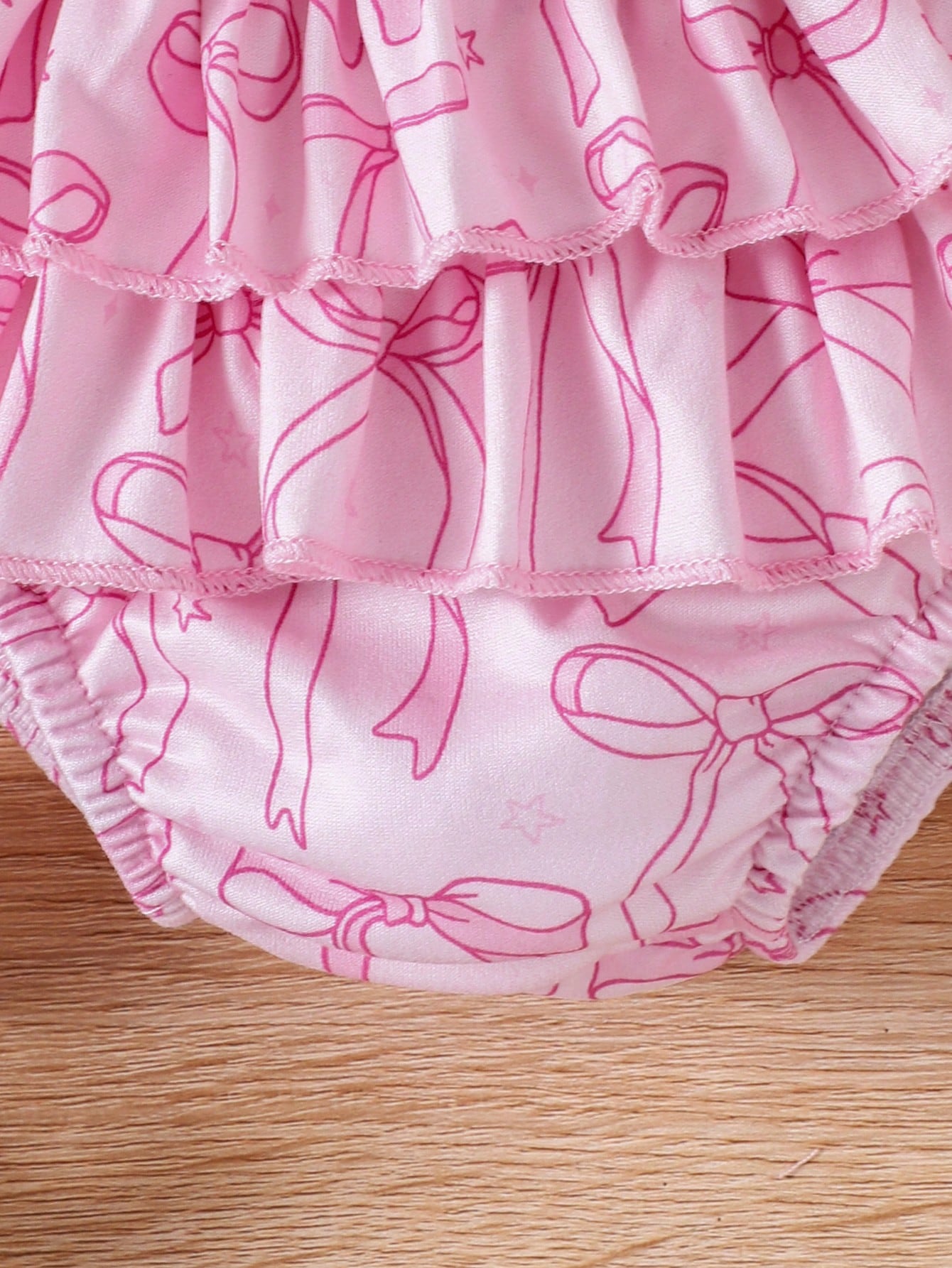 Conjunto Bebê Menina 3 Peças Body Borboleta Shorts Estampado e Faixa de Cabelo