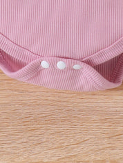 Conjunto Bebê Menina 3 Peças Body Borboleta Shorts Estampado e Faixa de Cabelo