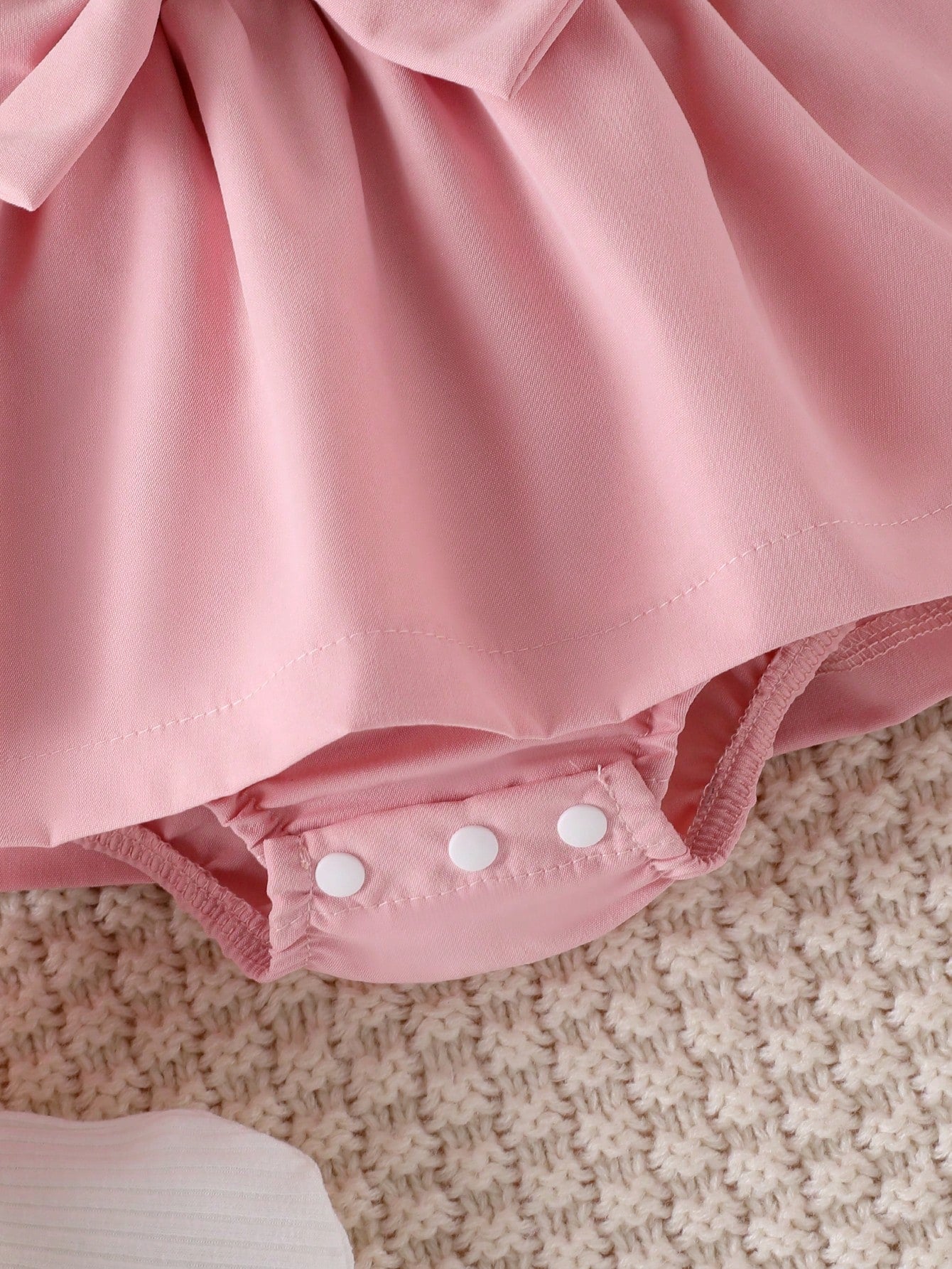Conjunto Body Vestido Bebê Menina Kit 4 Peças Coração 3D Laço Manga Bufante Faixa e Meia