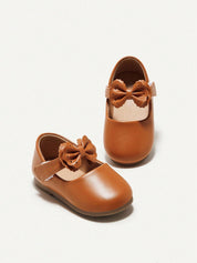 Sapatilha Infantil Menina Mary Jane Laço Decorativo Couro