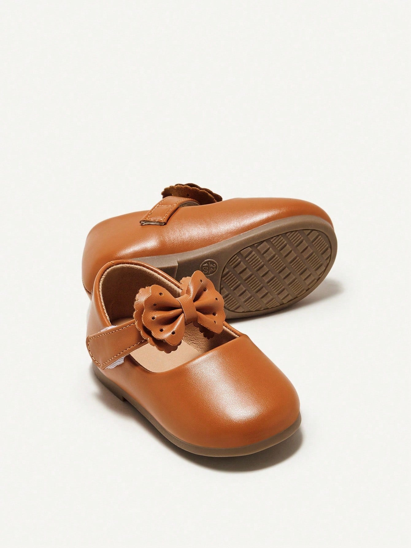 Sapatilha Infantil Menina Mary Jane Laço Decorativo Couro