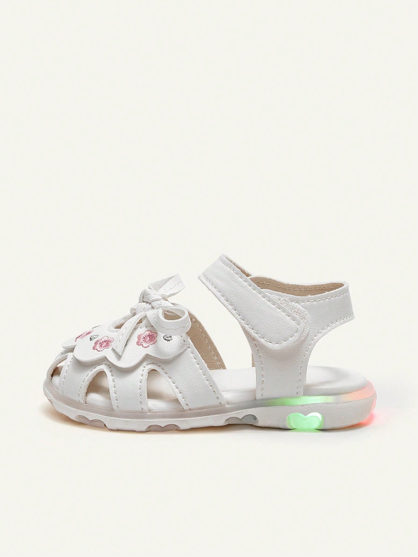 Sandália Infantil Menina Fechada com LED Bordado Floral e Laço