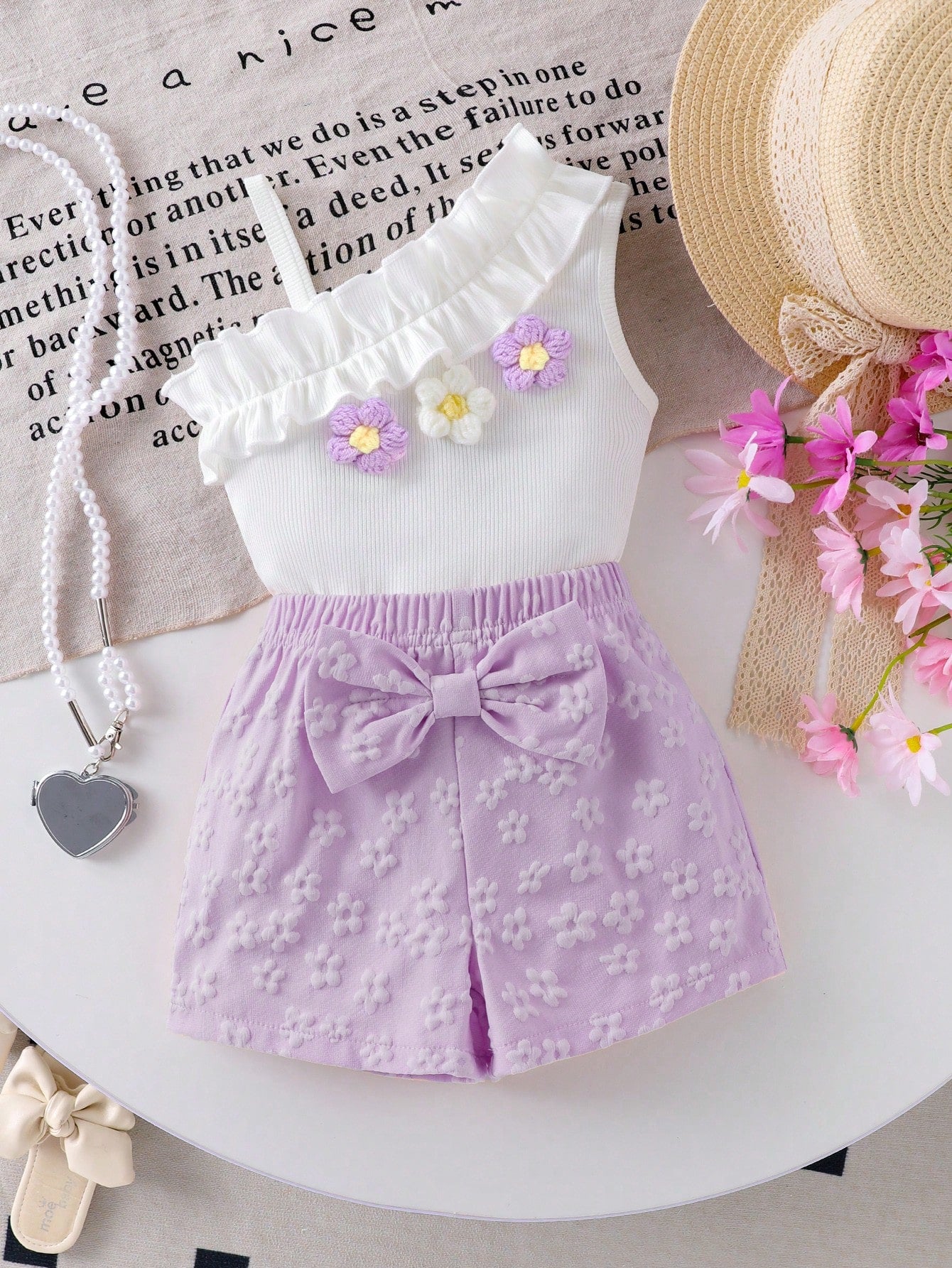 Conjunto Bebê Menina 2 Peças Top Floral Ombro Assimétrico e Shorts com Laço