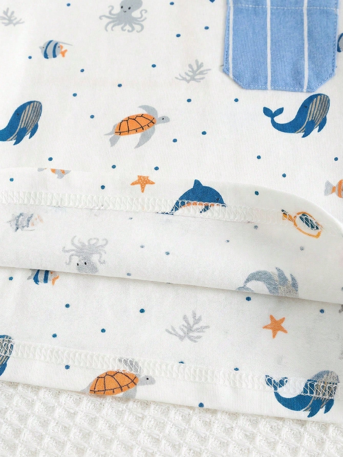 Conjunto Bebê Menino 2 Peças Camiseta Animais Marinhos e Shorts Listrado