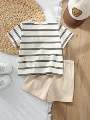 Conjunto 2 Peças Bebê Camiseta Listrada Urso e Shorts Liso Cintura Elástica