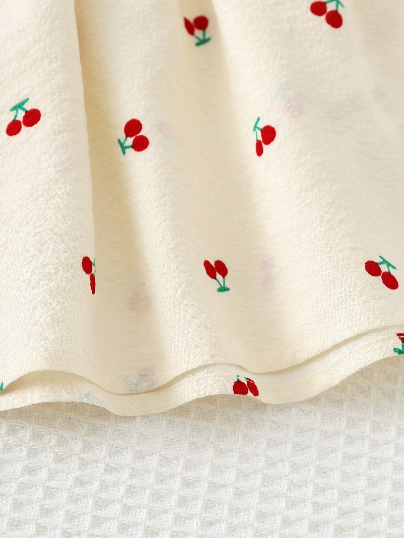 Vestido Bebê Menina Cereja Manga Pétala Laço Gola Quadrada