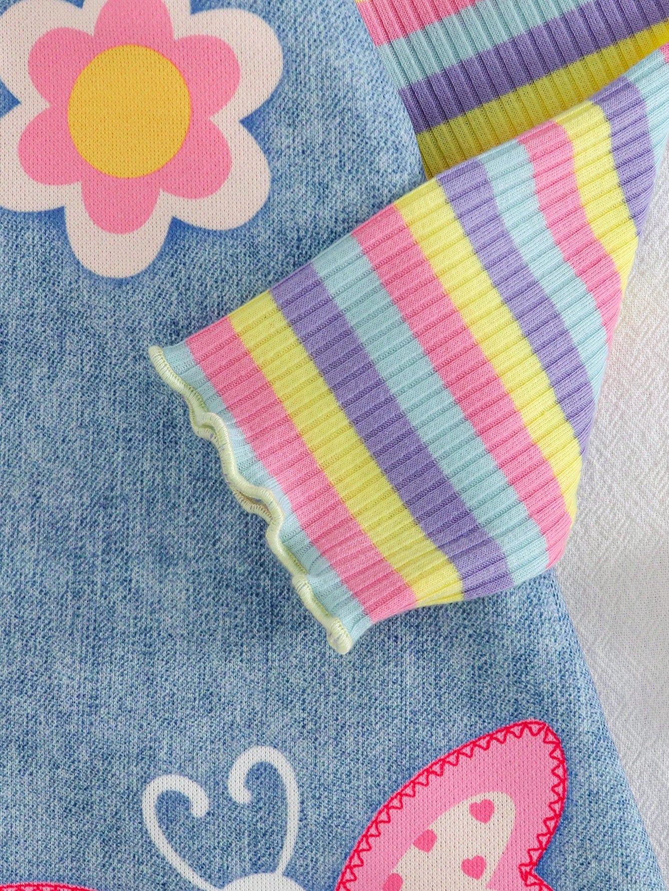 Conjunto 2 Peças Bebê Menina Top Listrado e Salopete Jeans Abelha Borboleta