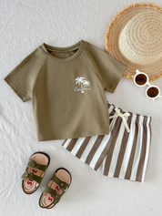 Conjunto Bebê Menino Camiseta Raglan Estampa California e Shorts Listrado