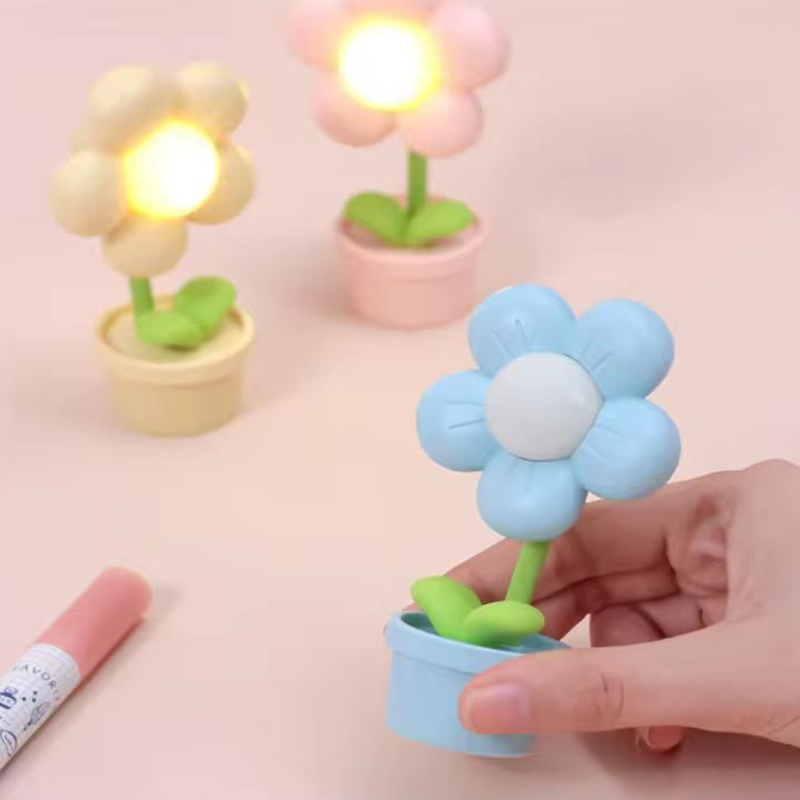 Luminária Infantil Flor LED