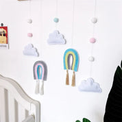 Móbile Arco-Íris de Feltro para Quarto Infantil
