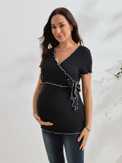 Blusa Gestante de Algodão Decote V com Babado Contrastante e Amarração - Preto