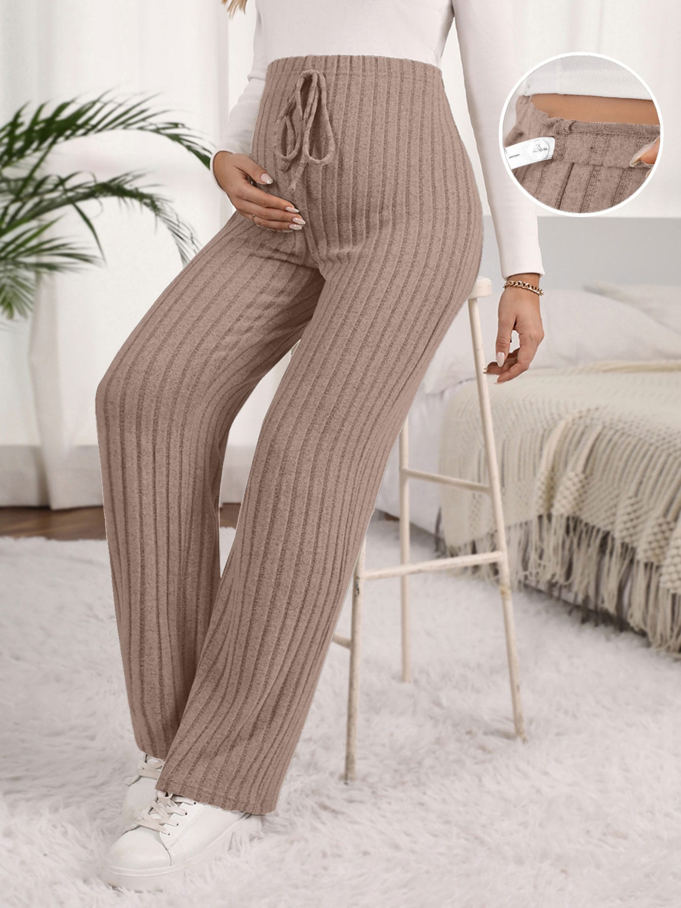 Calça Gestante Pantalona Canelada com Cordão e Cós Elástico - Caqui