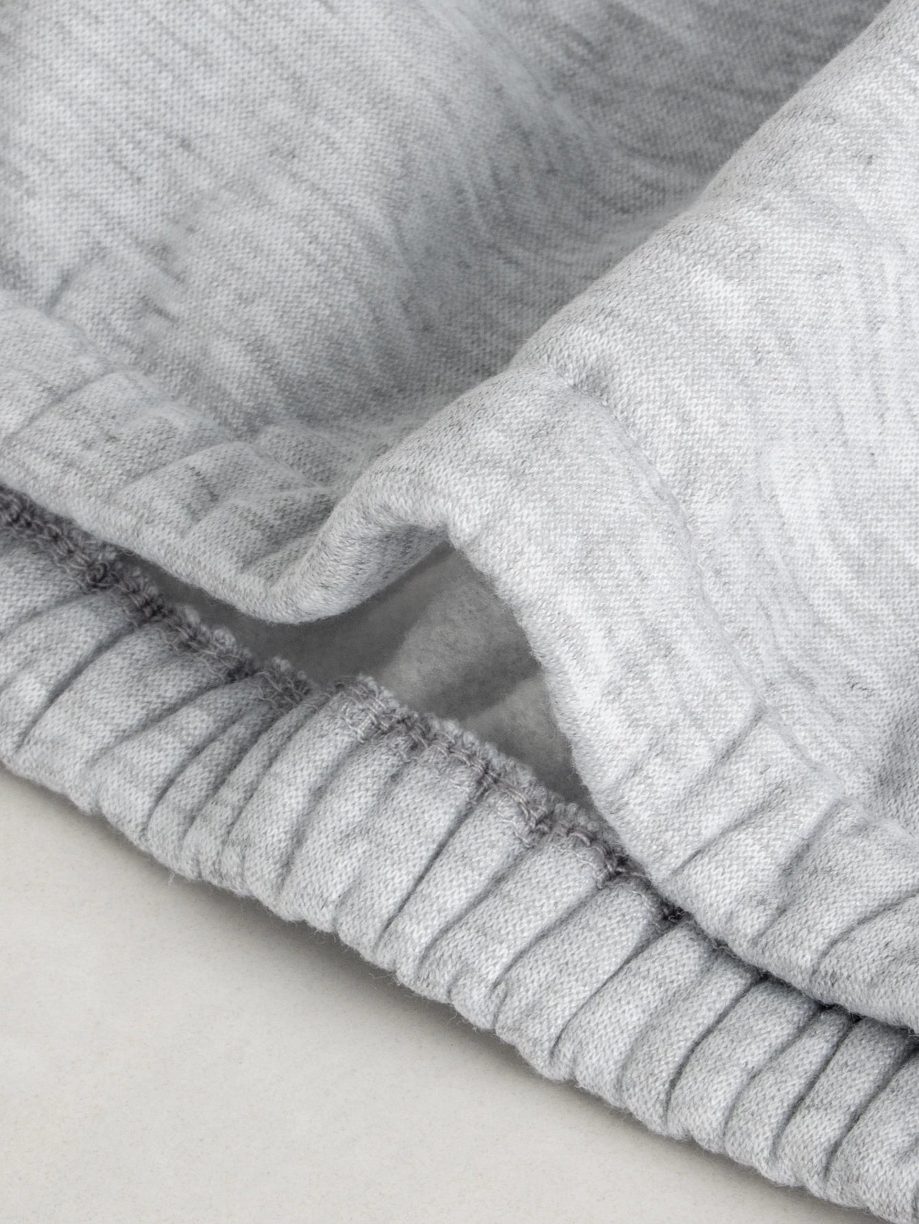Calça Jogger Gestante de Moletom Cós Alto com Bolsos - Cinza
