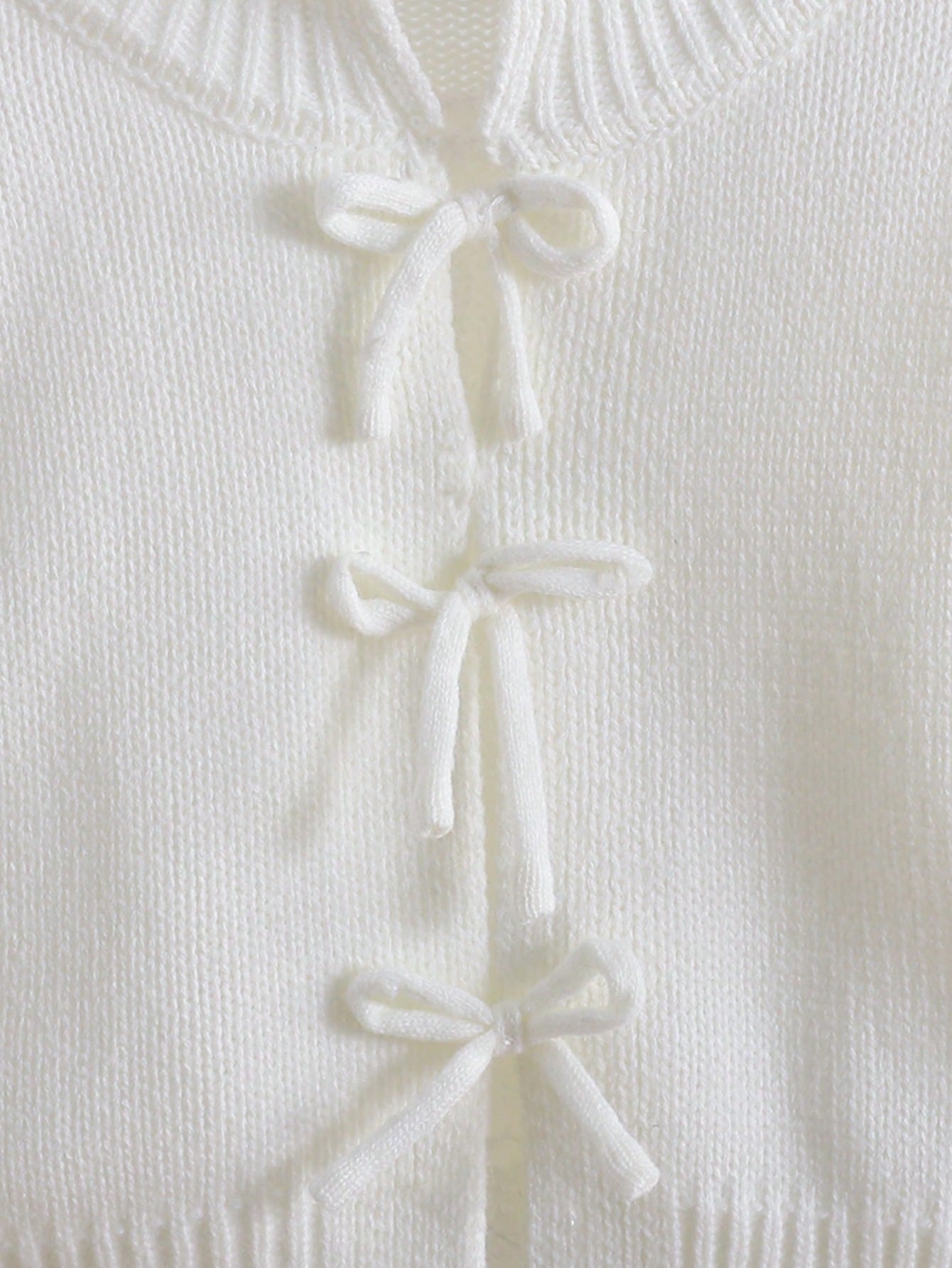 Cardigan Bebê Menina Tricô com Laços 004 Cardigan Menina 01 Kabannas 