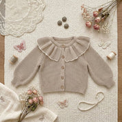 Cardigan Infantil em Tricô Bege com Gola Babado Vintage Moda Vintage Infantil 53 Kabannas 