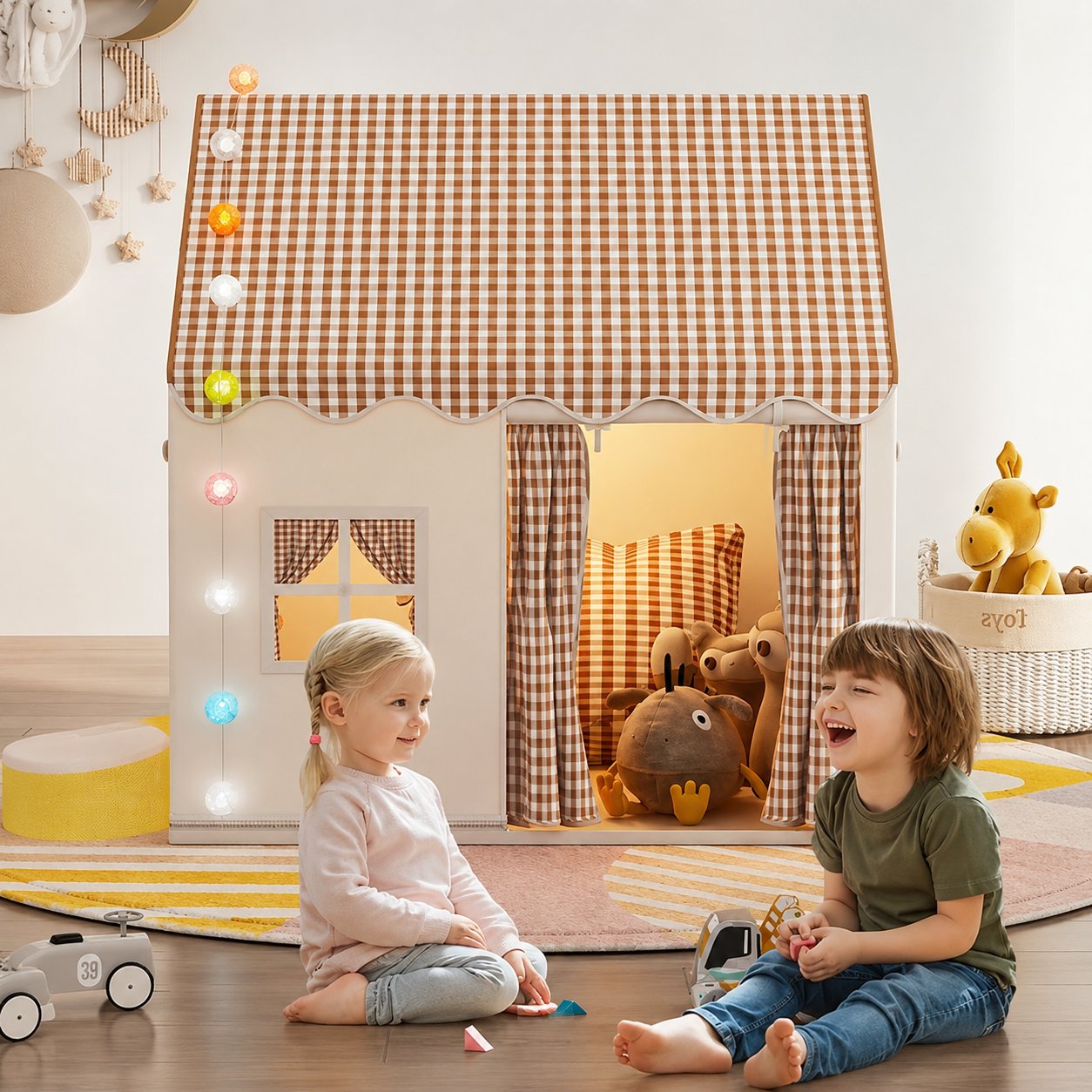 Casinha Tenda Infantil com Cortinas Telhado Xadrez Janela Decorativa Cabana Infantil 08 Kabannas 