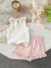 Conjunto 2 Peças Bebê Menina Regata com Babado e Flor 3D em Crochê e Short Floral em Relevo com Babado Conjunto Menina 18 Kabannas 