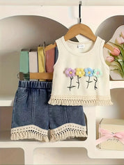 Conjunto 2 Peças Bebê Menina Top Canelado Sem Manga Flores em Crochê com Franja e Shorts Jeans com Barra de Macramê Conjunto Menina 08 Kabannas Bege 6-9 Meses 