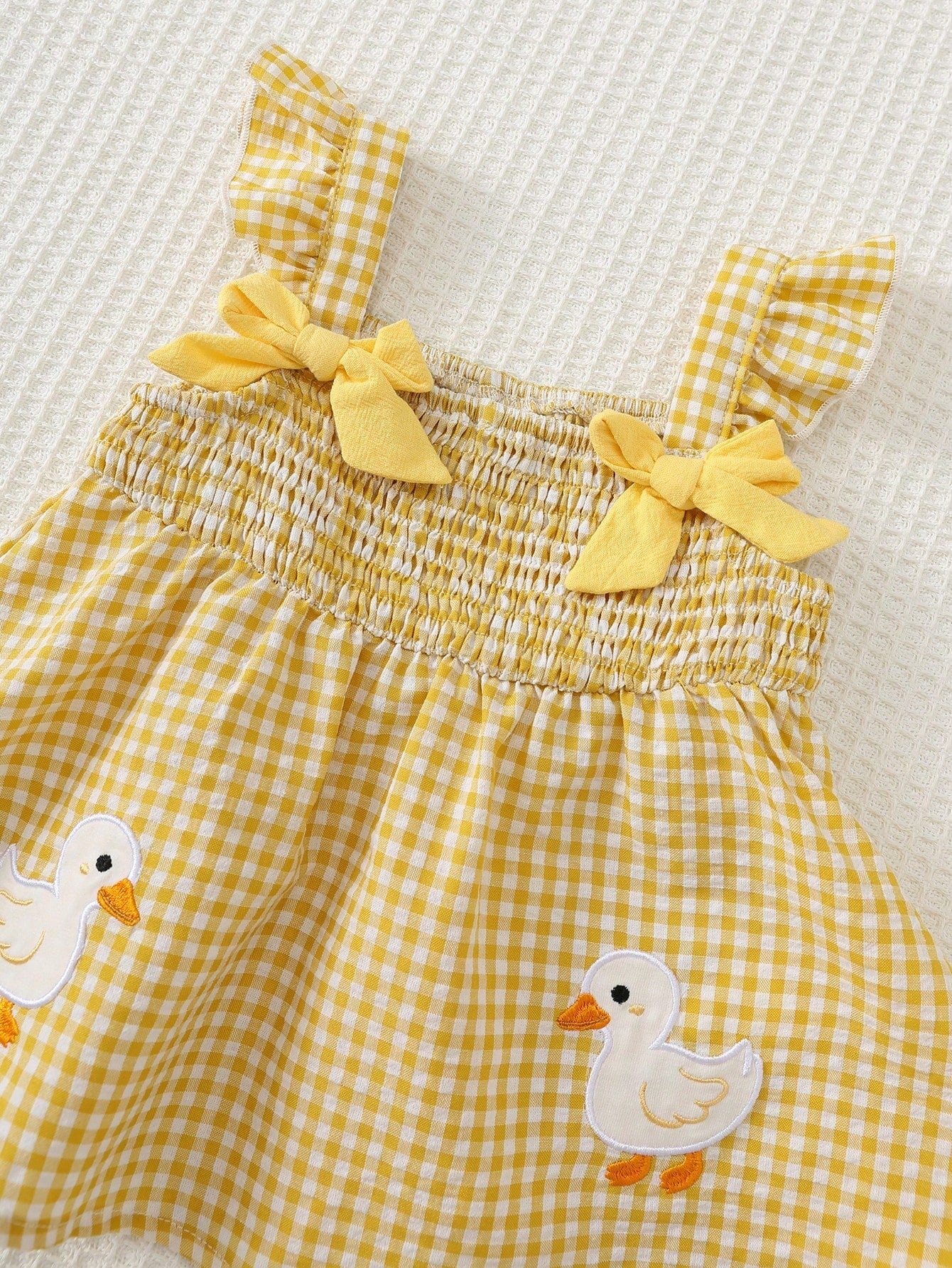 Conjunto 2 Peças Bebê Menina Top Franzido Alça e Shorts Xadrez Aplique Pato 001 Conjunto Menina 04 Kabannas 