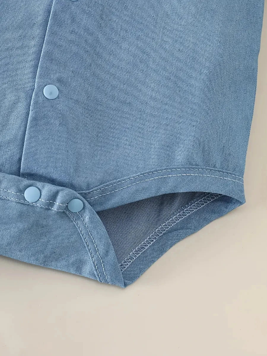 Conjunto 2 Peças Bebê Menino Body Macacão Denim Manga Curta com Bordado de Urso e Shorts Suspensório Veludo Cotelê Conjunto Menino 26 Kabannas 