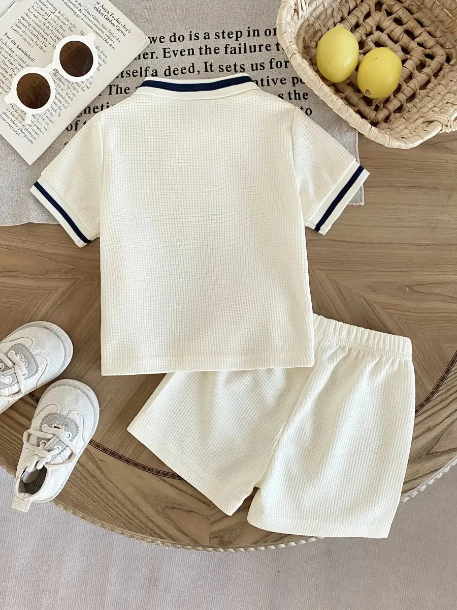 Conjunto 2 Peças Infantil Masculino Polo Manga Curta Malha Waffle Off-White Shorts Elástico Conjunto Menino 01 Kabannas 
