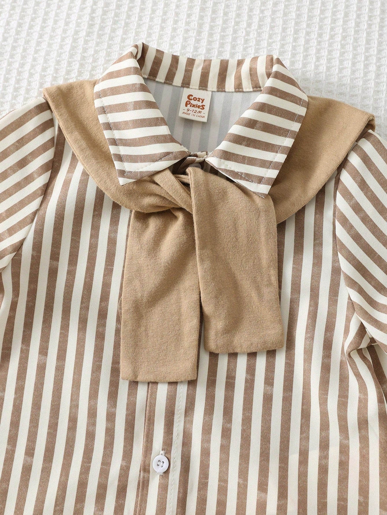 Conjunto 3 Peças Bebê Menino Camisa Listrada e Shorts com Lenço 001 Conjunto Menino 09 Kabannas 