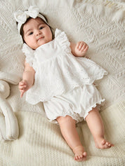Conjunto Bebê Menina Vestido Bordado Ilhó e Shorts 004 Conjunto Menina 21 Kabannas 