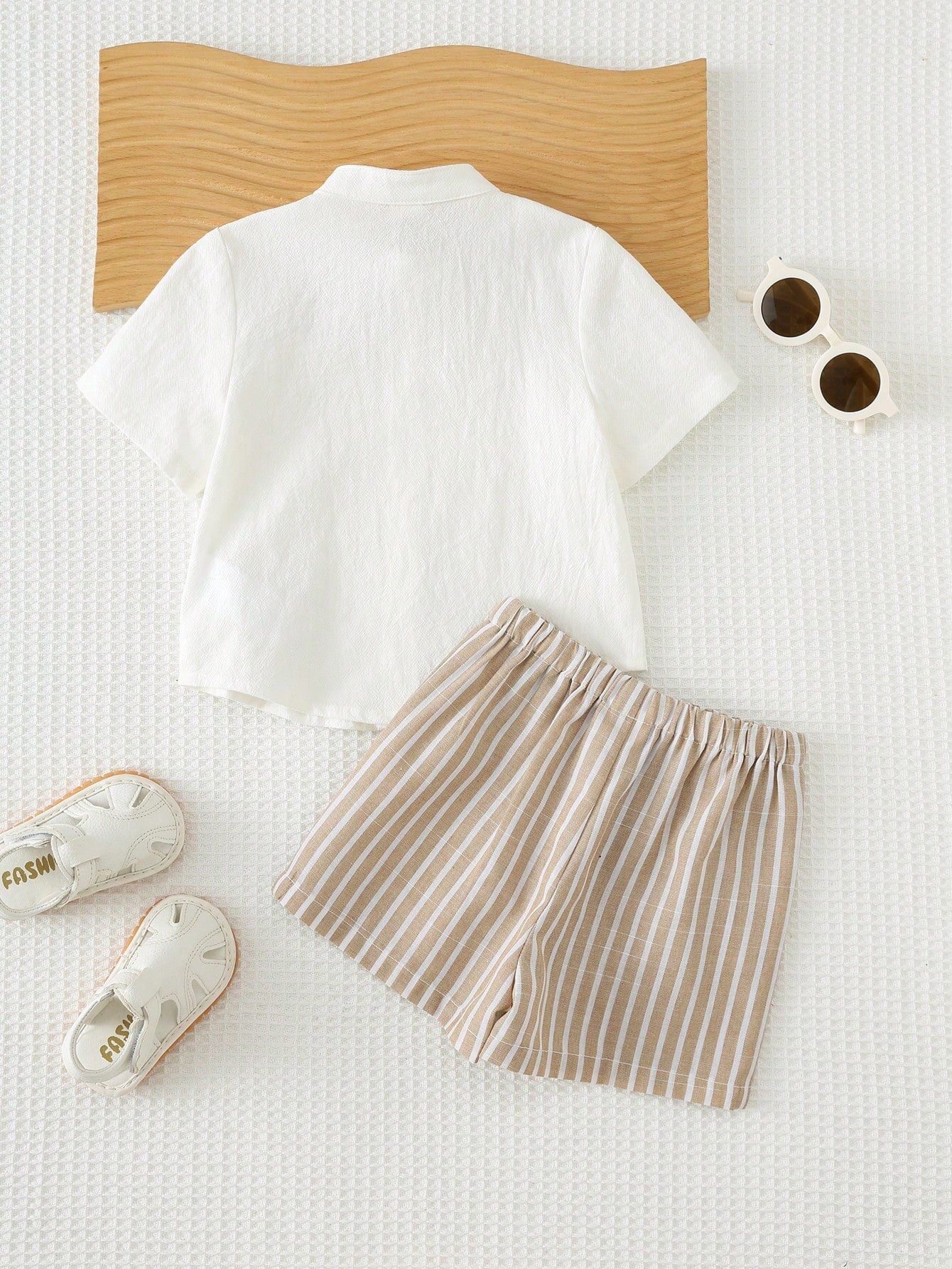 Conjunto Bebê Menino 2 Peças Camisa Gola Padre e Shorts Listrado 001 Conjunto Menino 06 Kabannas 