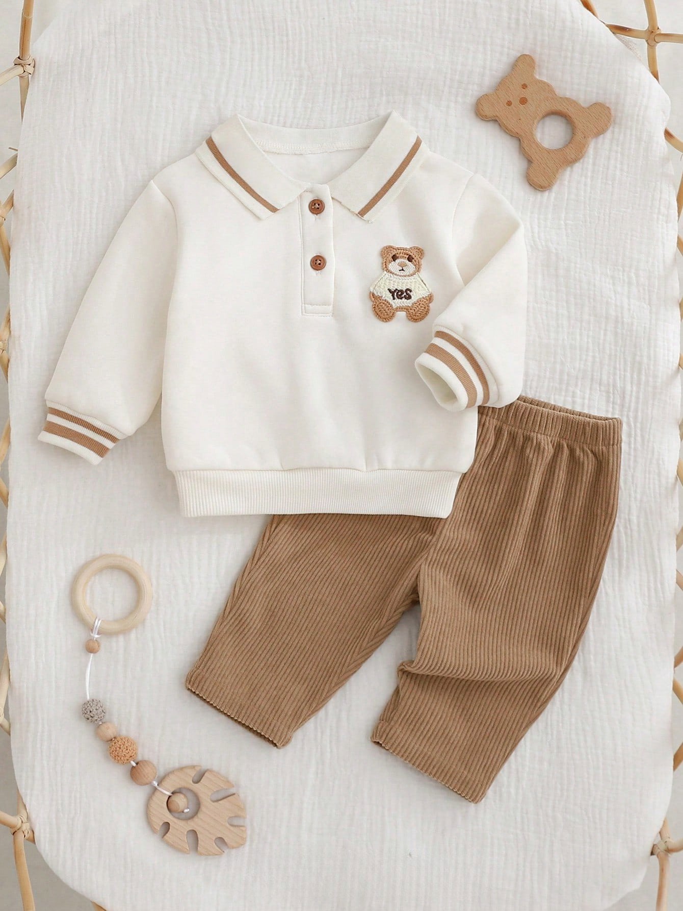 Conjunto Bebê Menino 2 Peças Moletom Gola Polo Bordado Urso e Calça Canelada 001 Conjunto Menino 03 Kabannas 