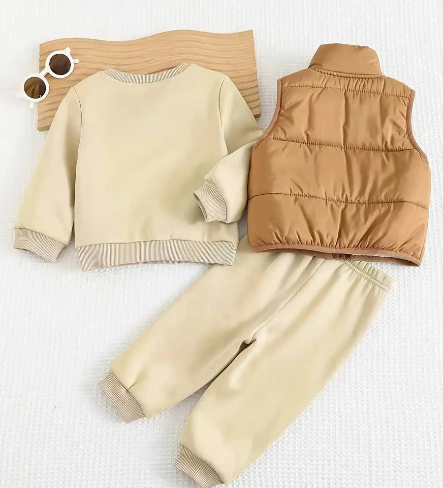 Conjunto Bebê Menino 3 Peças Moletom Los Angeles Manga Longa + Colete Puffer Zíper + Calça Elástica Conjunto Menino 05 Kabannas 