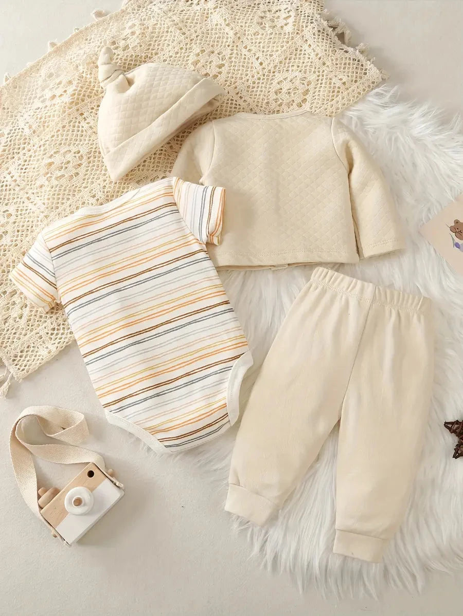 Conjunto Bebê Menino 4 Peças Body Listrado Casaco Acolchoado Bordado Girafa Calça e Chapéu Conjunto Menino 24 Kabannas 