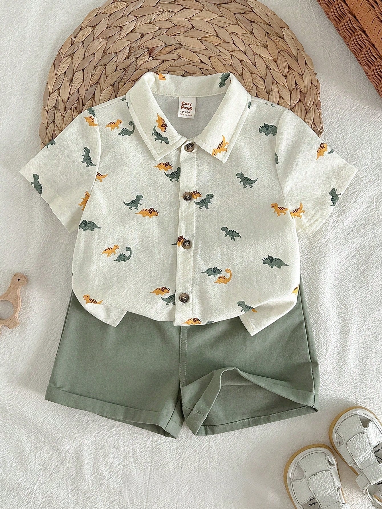 Conjunto Bebê Menino Camisa Dinossauro e Shorts 003 Conjunto Menino 21 Kabannas Branco e Verde 3-6 Meses 