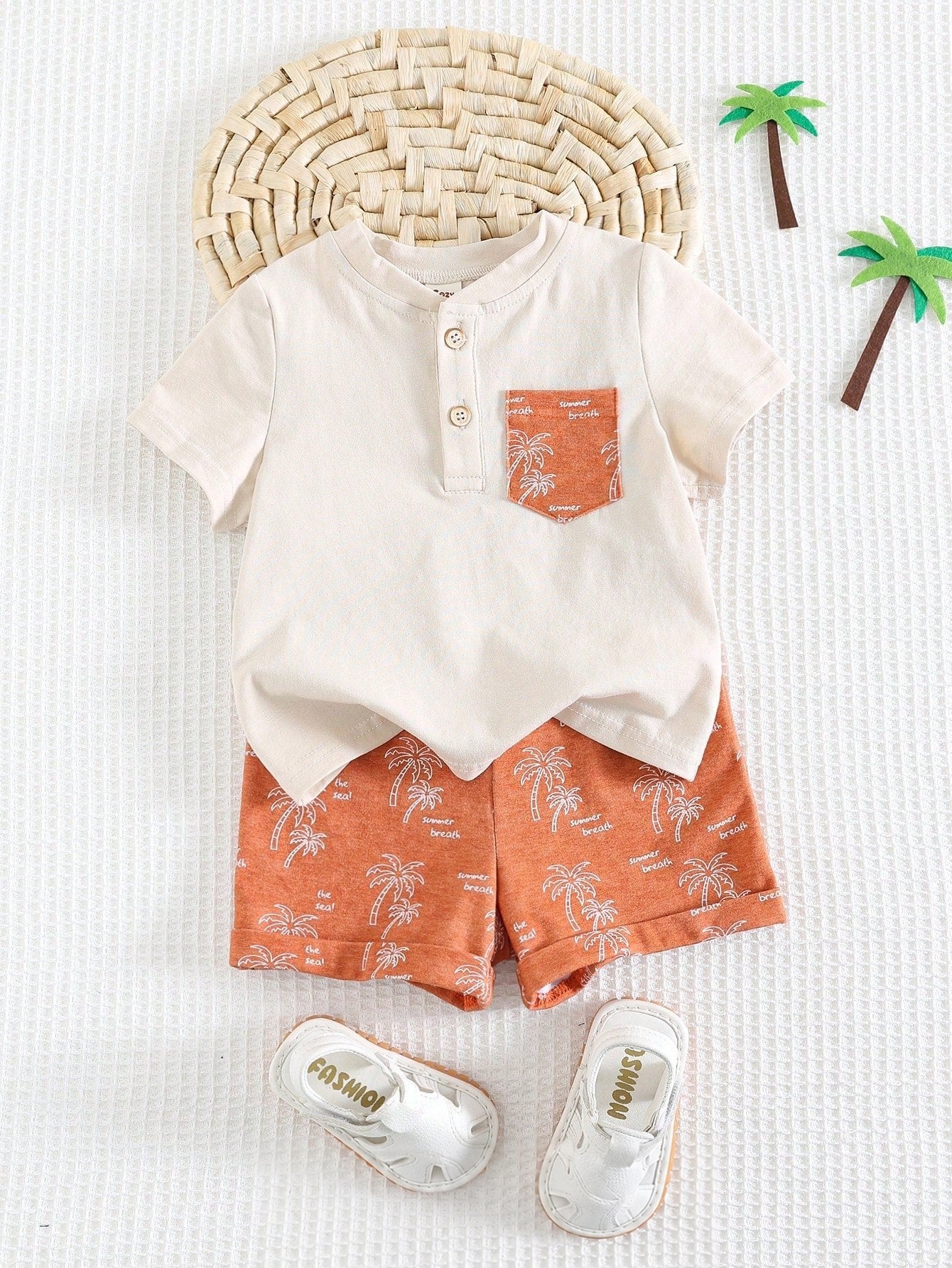 Conjunto Bebê Menino Camiseta Coqueiro e Shorts 004 Conjunto Menino 36 Kabannas Bege e laranja 3-6 Meses 