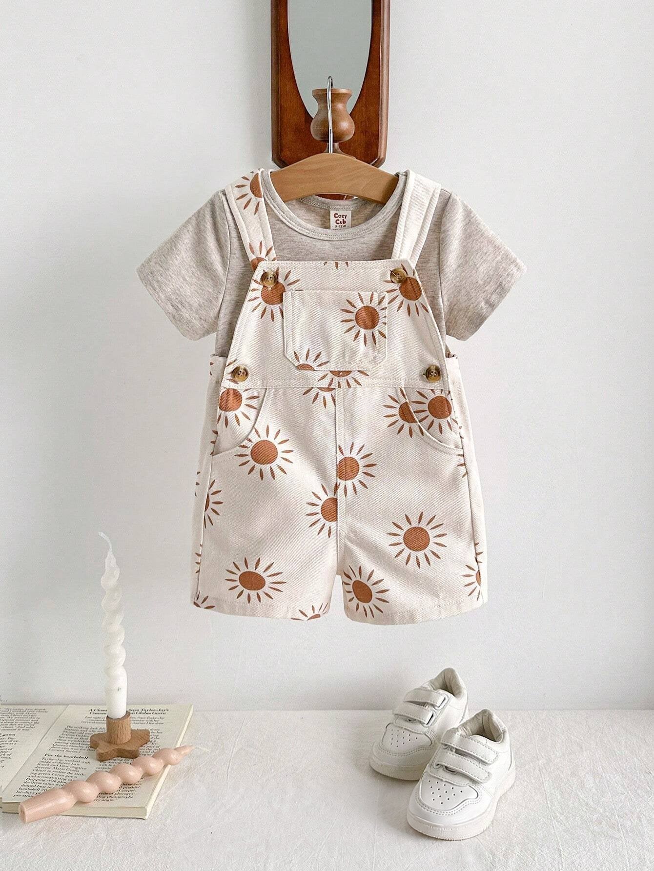 Conjunto Bebê Menino Camiseta e Jardineira Estampa Sol 004 Conjunto Menino 41 Kabannas Cinza e bege 6-9 Meses 