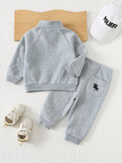 Conjunto Bebê Menino Moletom Bordado Cavalo e Calça 004 Conjunto Menino 30 Kabannas 