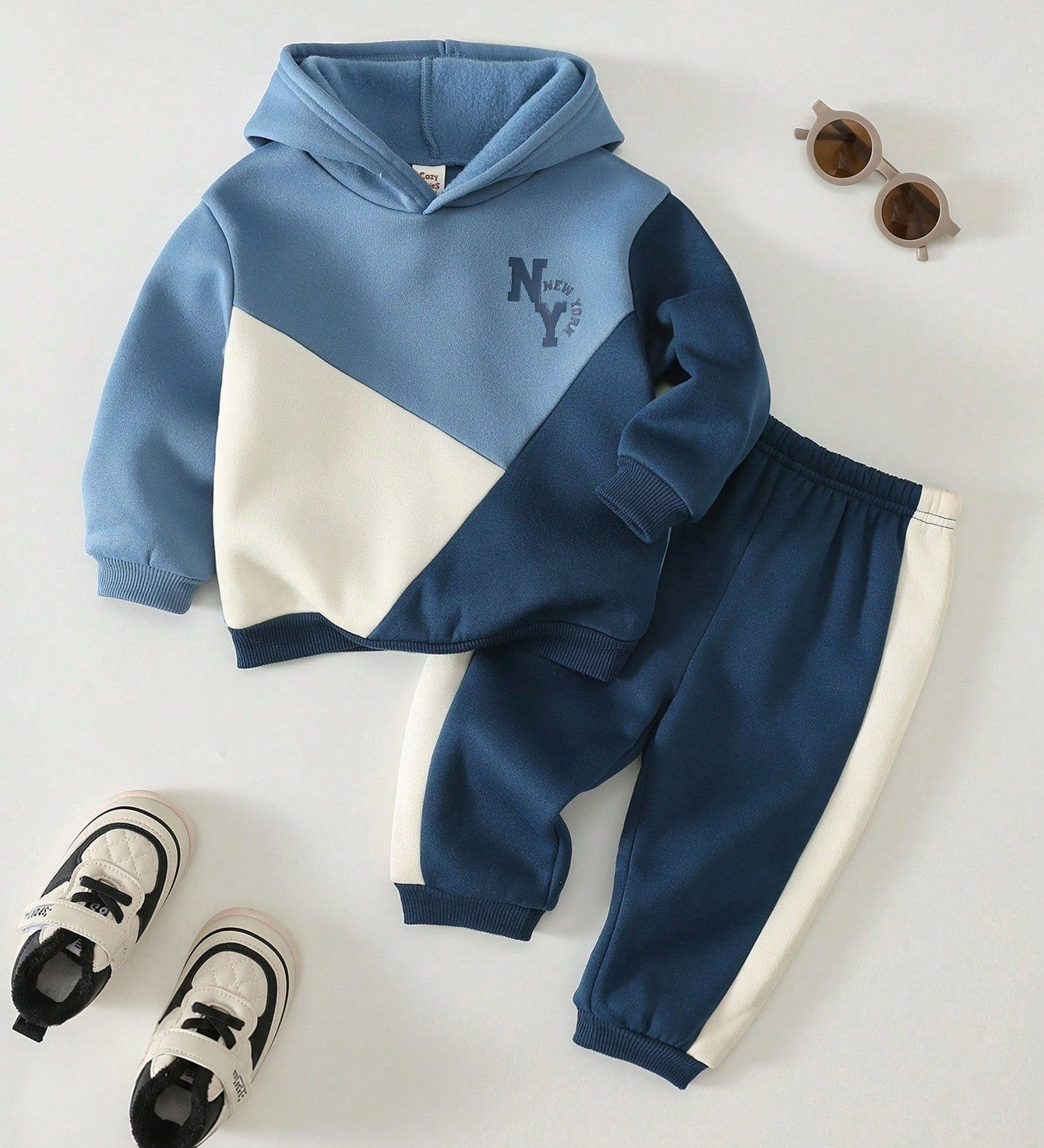 Conjunto Bebê Menino Moletom com Capuz e Calça Jogger NY 003 Conjunto Menino 19 Kabannas 
