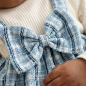 Conjunto Bebê Xadrez Azul com Blusa Manga Longa e Laço Moda Vintage Infantil 57 Kabannas 