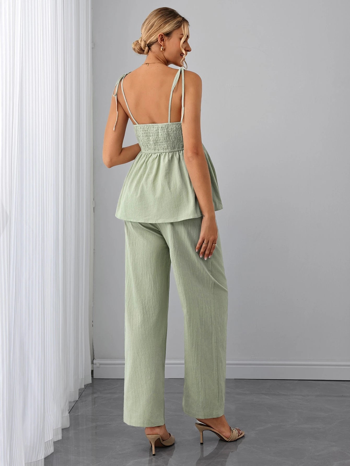 Conjunto Gestante Blusa de Alças com Amarração e Calça Pantalona - Verde menta