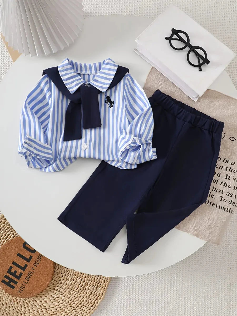 Conjunto Infantil Masculino 2 Peças Camisa Listrada Gola Marinheiro com Gravata e Calça Azul Marinho Conjunto Menino 07 Kabannas Azul e branco 6-9 Meses 