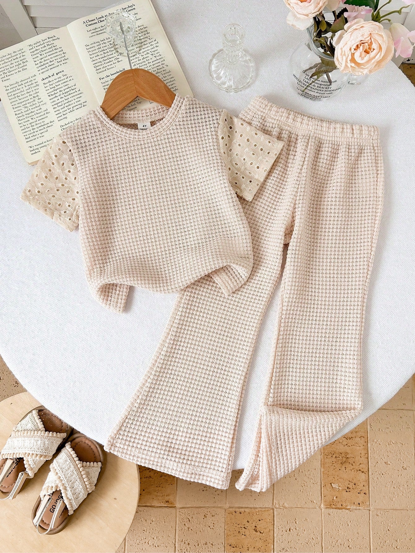 Conjunto Infantil Menina Blusa com Ilhós e Calça Pantalona 005 Conjunto Menina 02 Kabannas Bege 4 Anos 
