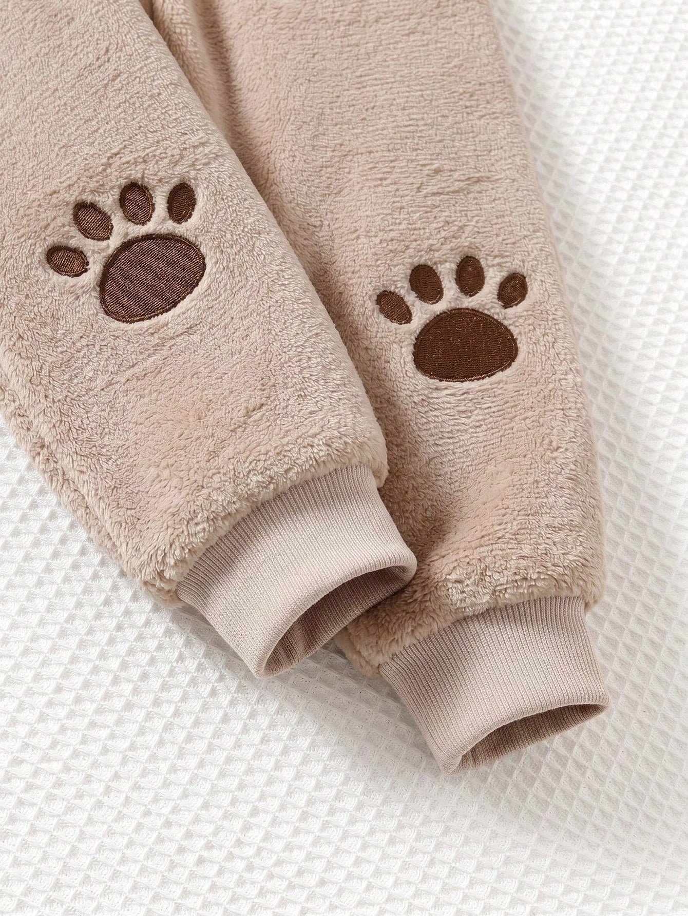 Conjunto Infantil Menino Moletom Pelúcia Urso e Calça com Patinhas - Marrom e bege