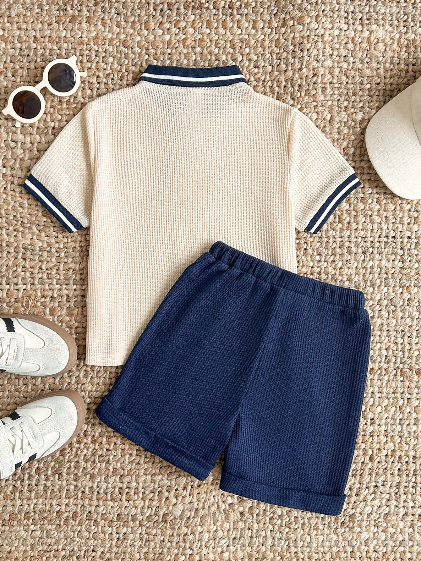 Conjunto Infantil Menino Polo Tricô com Zíper e Shorts Azul Marinho - Damasco e azul marinho