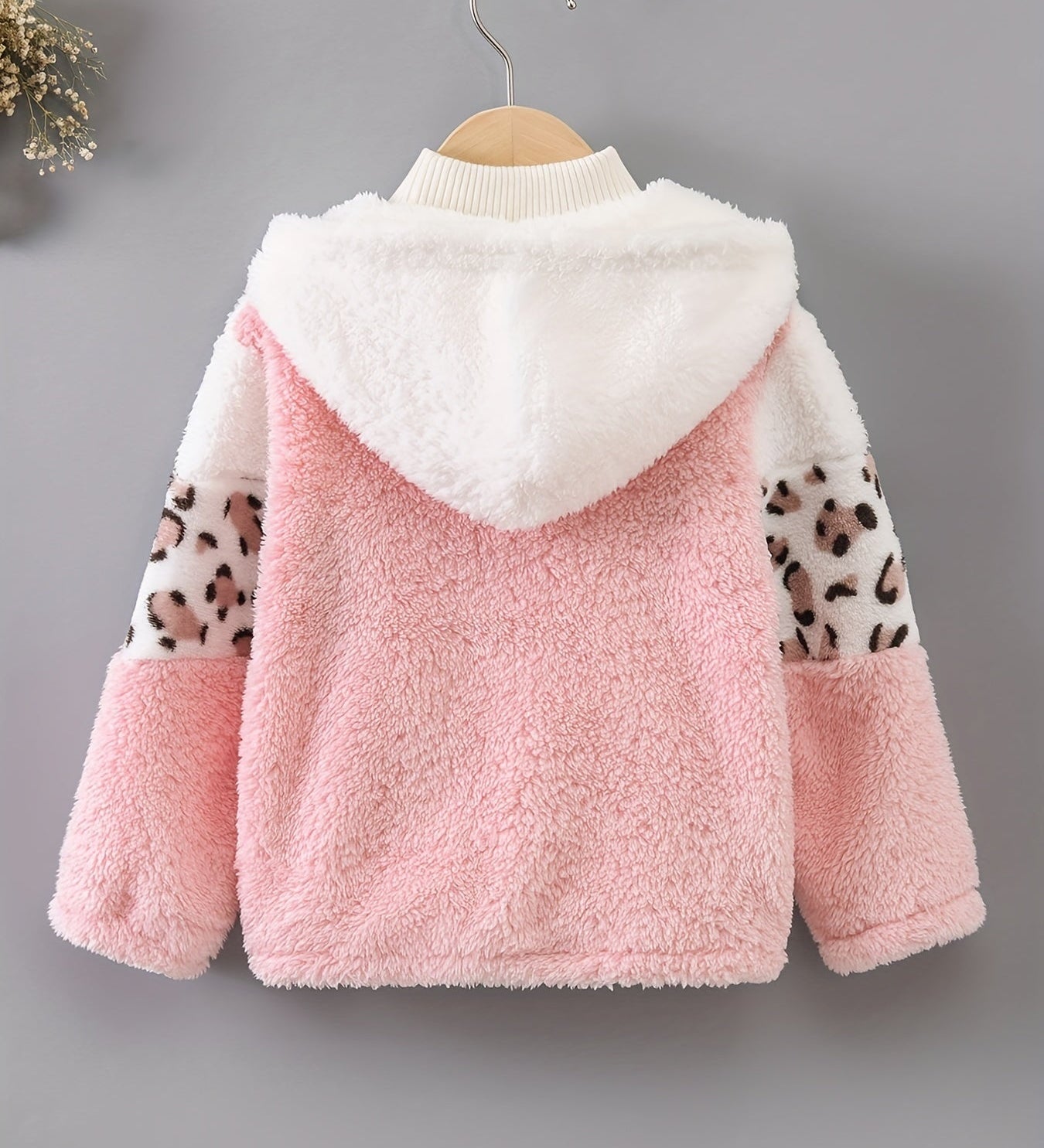 Jaqueta Infantil Feminina com Capuz e Zíper Pelúcia Colorblock Estampa Leopardo Jaqueta Menina 01 Kabannas 