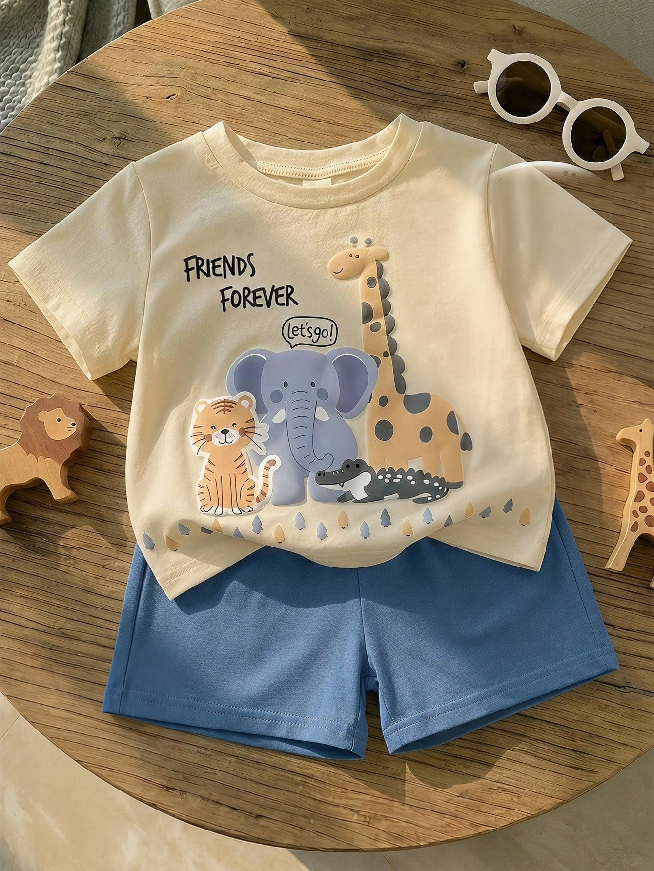 Conjunto Bebê Menino Camiseta e Shorts Estampa Safári