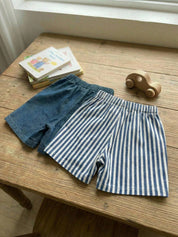 Kit 2 Shorts Infantil Menino Listrado e Liso com Patch de Urso - Azul e listrado