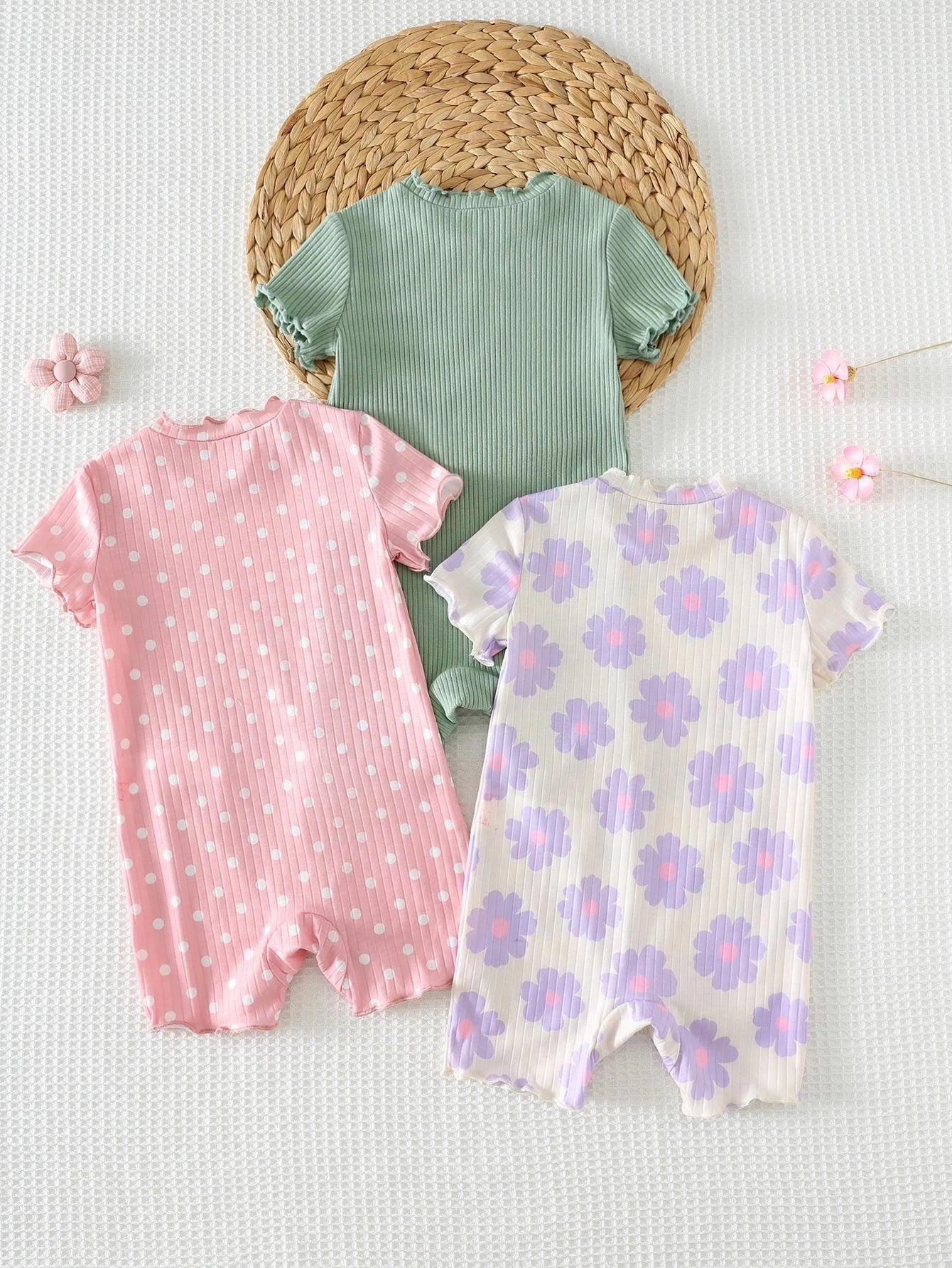 Kit 3 Bodies Bebê Menina Canelado Floral, Poá e Liso 004 Body Menina 01 Kabannas 