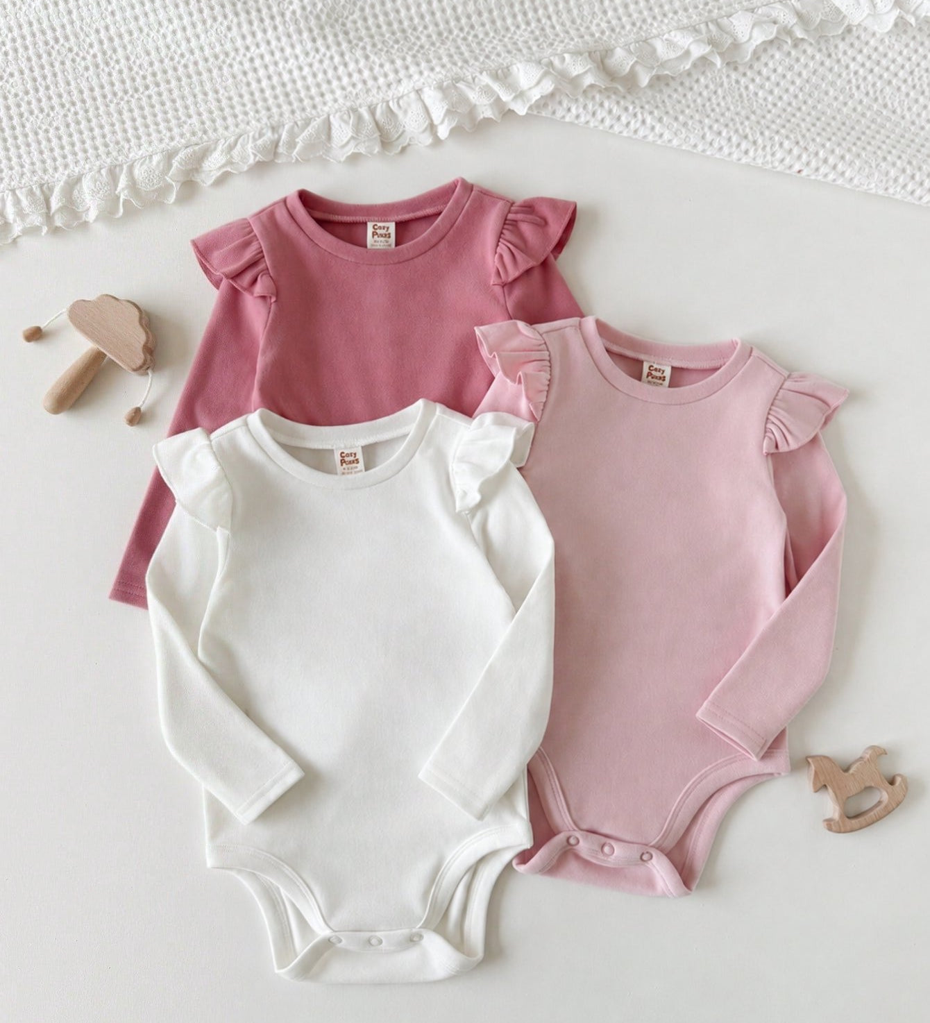 Kit 3 Bodies Bebê Menina Manga Longa Babado Borboleta 004 Body Menina 02 Kabannas Rosa e branco 0-1 Meses 